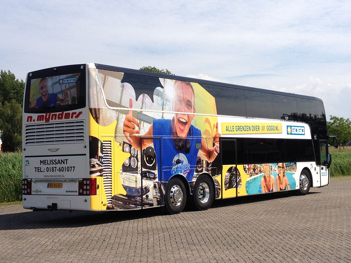 Touringcarbelettering