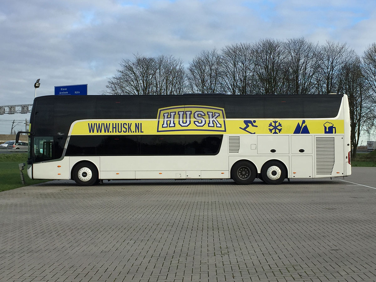 Touringcarbelettering