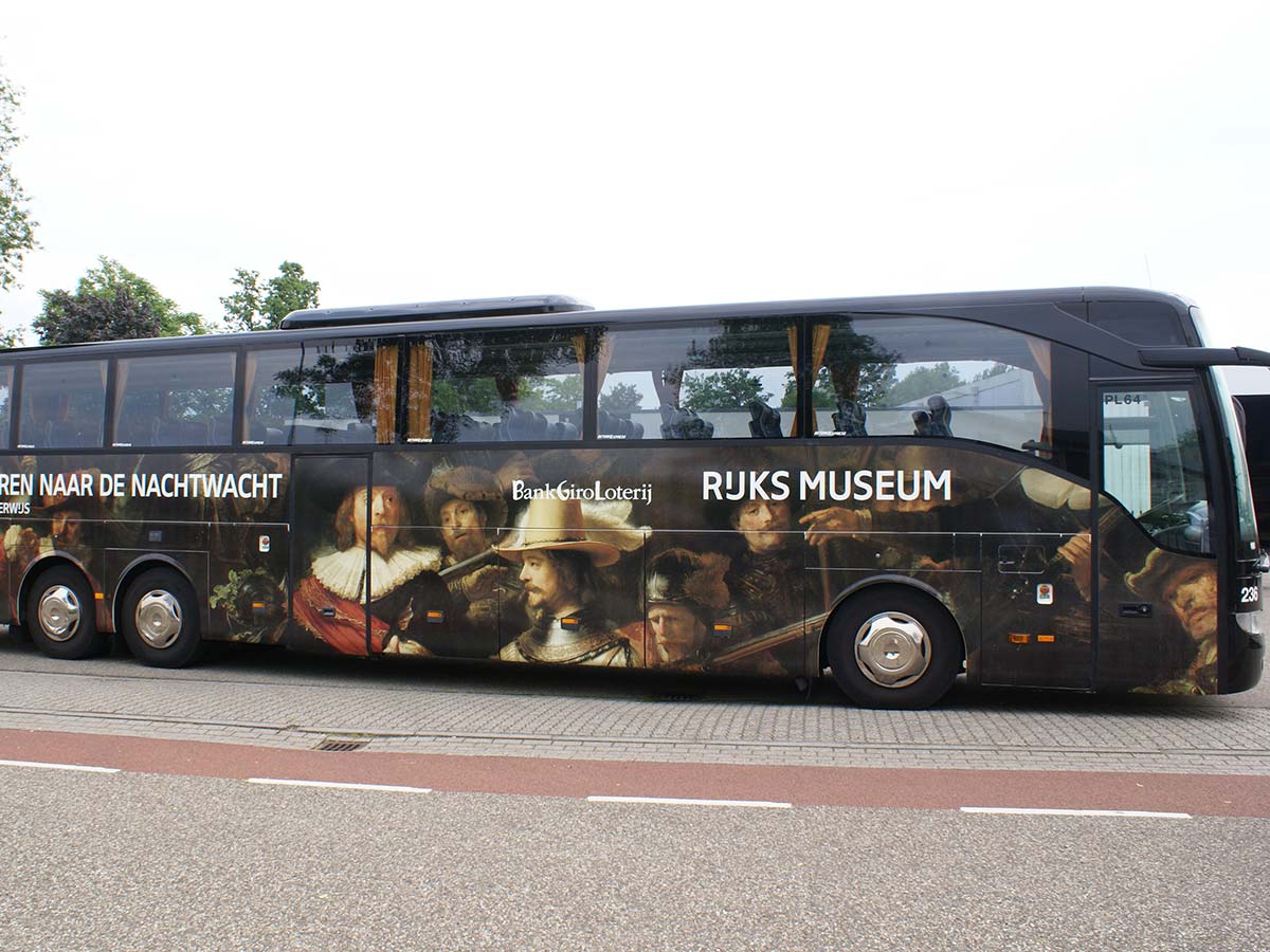 Touringcarbelettering