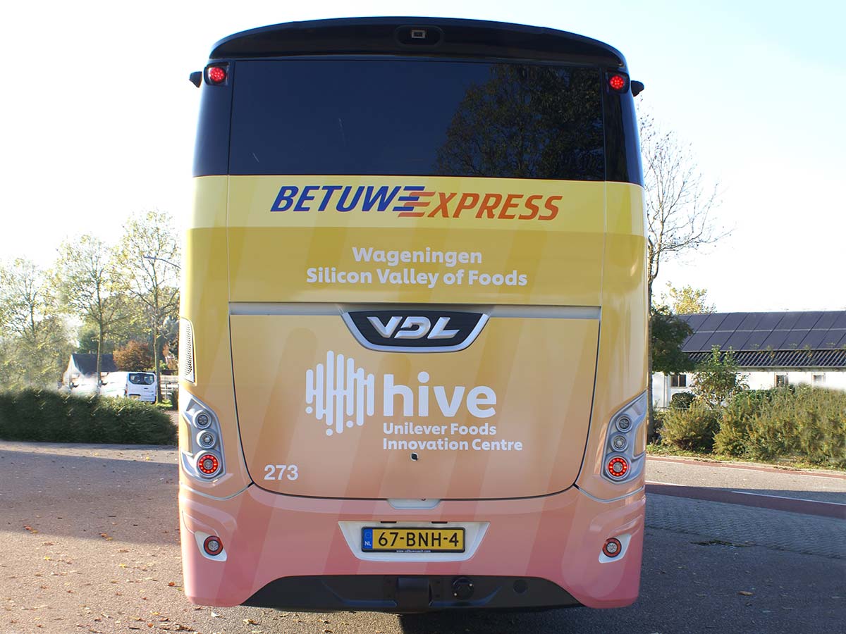 Touringcarbelettering